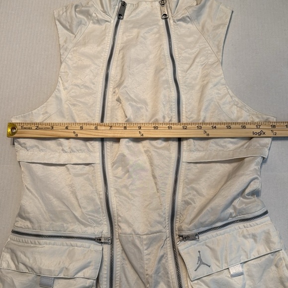 Nike Air Jordan Women's White Flight Suit Size M - Picture 7 of 16